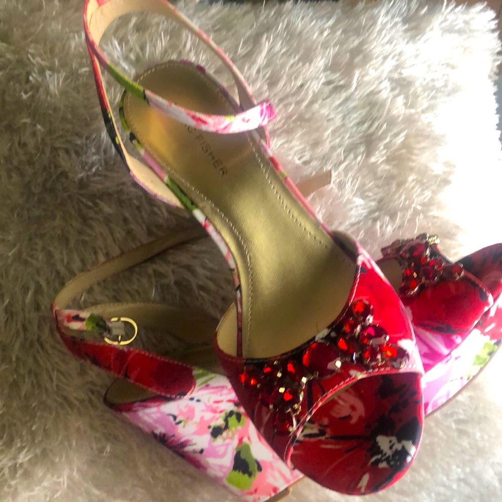 Marc Fisher wedge sandel